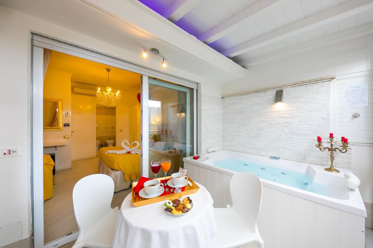 Suites Roma Tiburtina Bagian luar foto